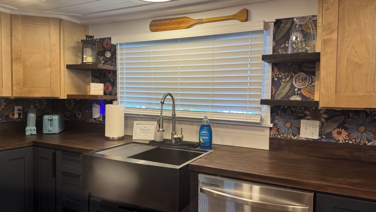 Photo of Kitchen in Lakeview