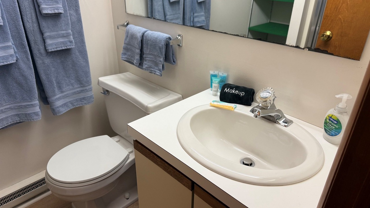 Photo of Bathroom in Glen Arbor
