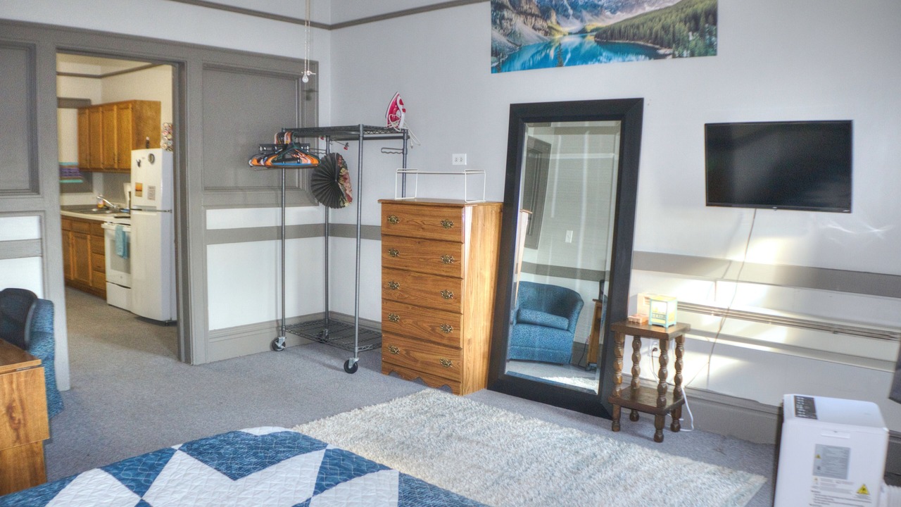 Photo of Bedroom in South Range