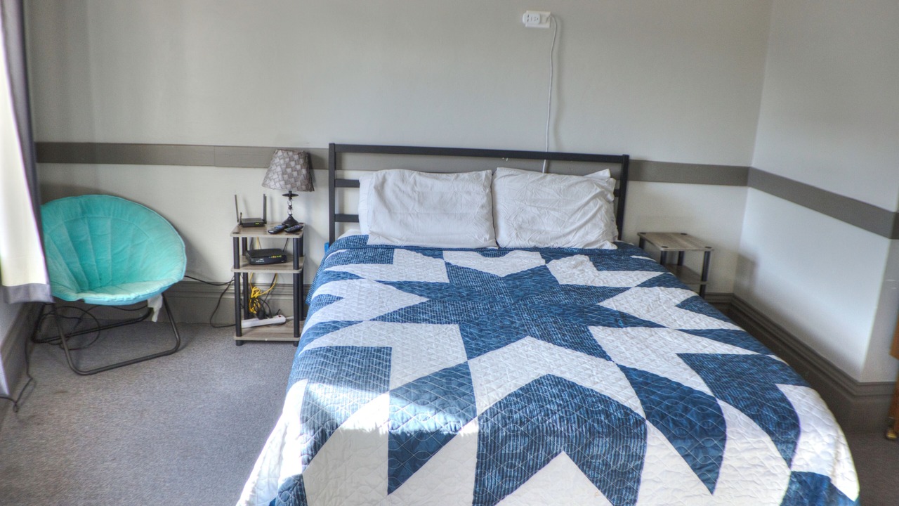 Photo of Bedroom in South Range