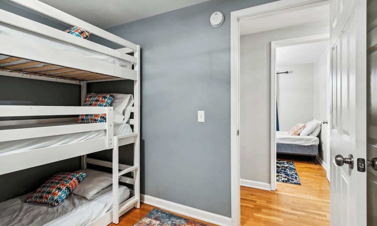 Photo of Bedroom in Lansing