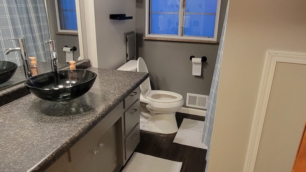 Photo of Bathroom in Toledo