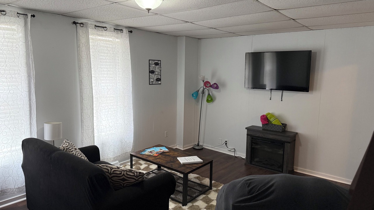 Photo of Livingroom in Michigan City
