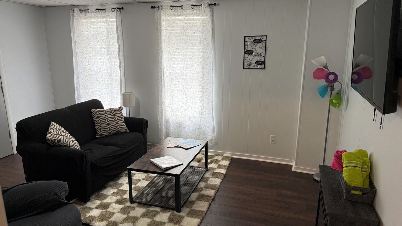Photo of Livingroom in Michigan City