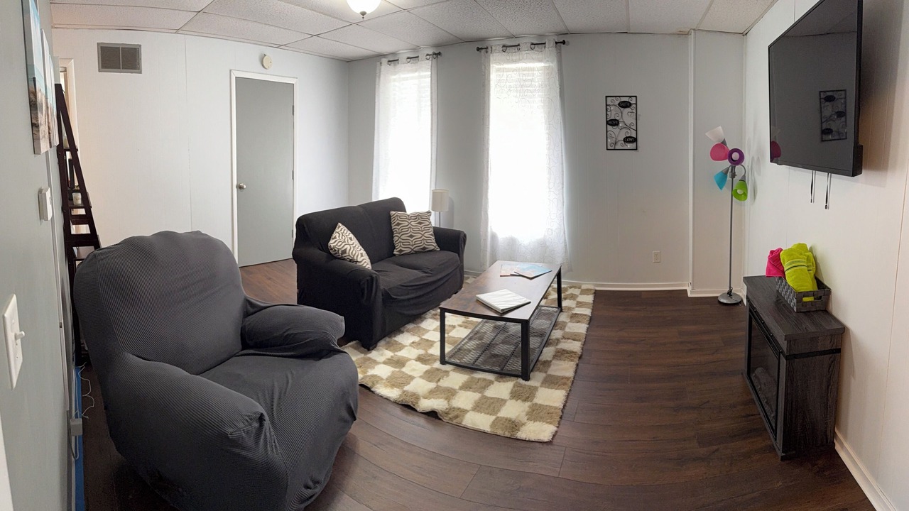 Photo of Livingroom in Michigan City