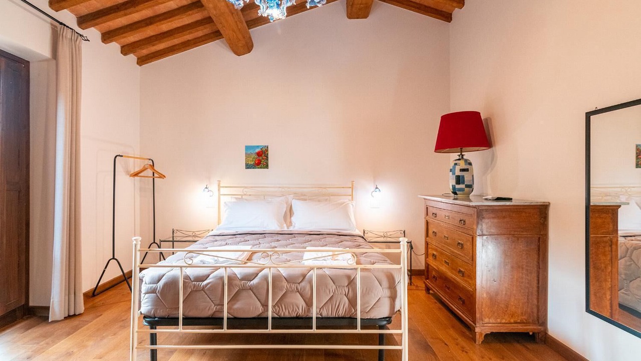 Photo of Bedroom in Parrano