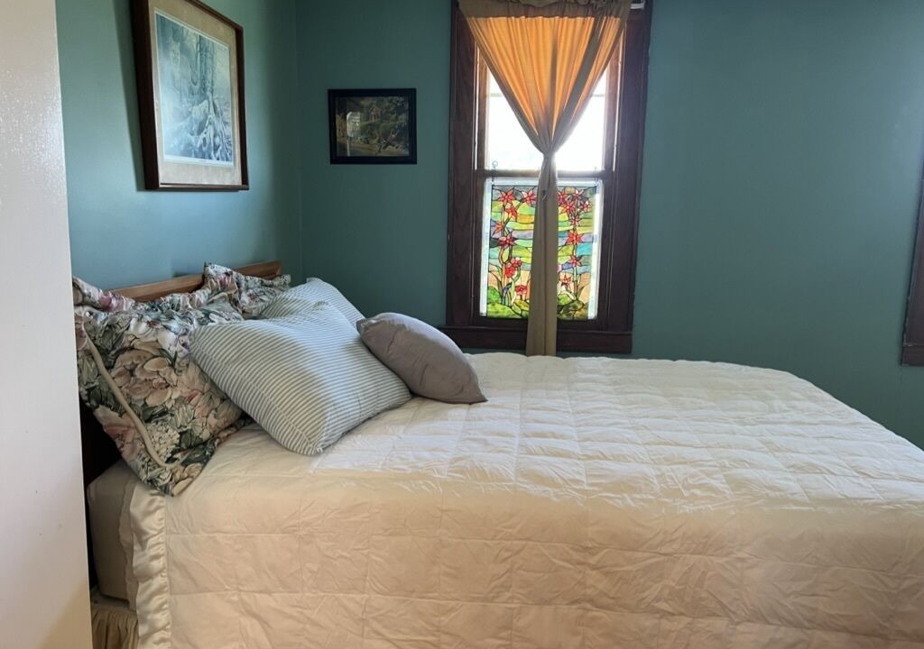Photo of Bedroom in Onondaga