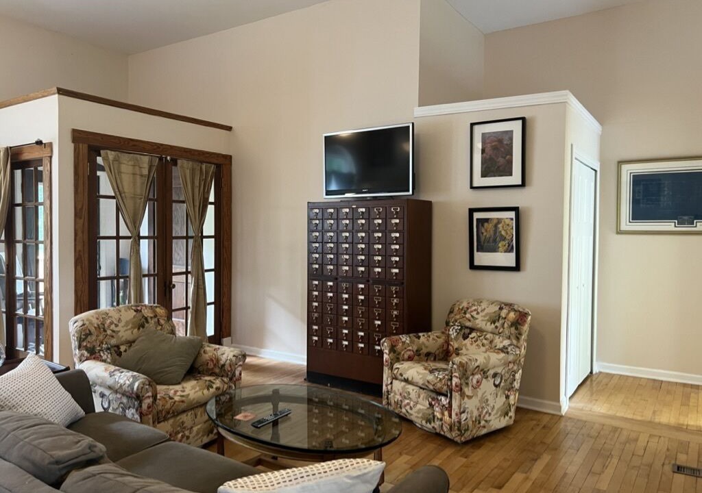 Photo of Livingroom in Onondaga