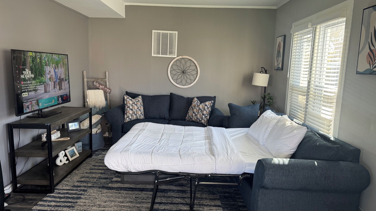 Photo of Bedroom in Fort Gratiot