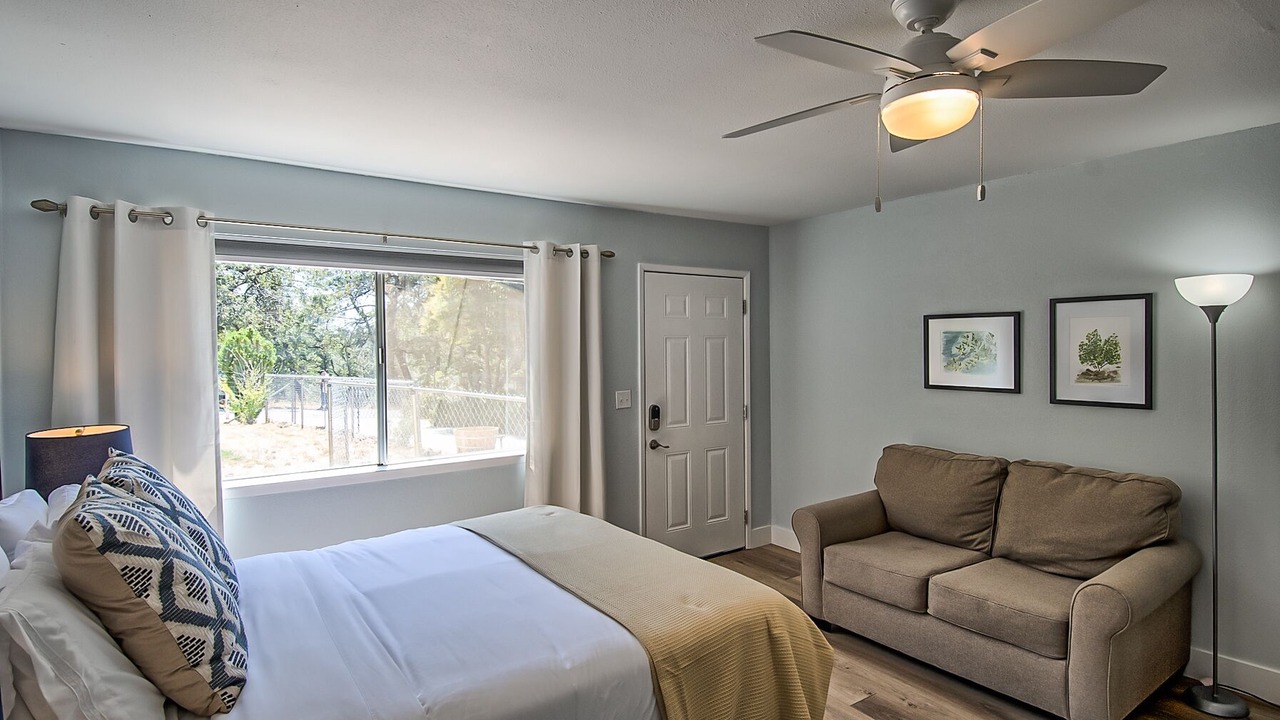 Photo of Bedroom in Redding