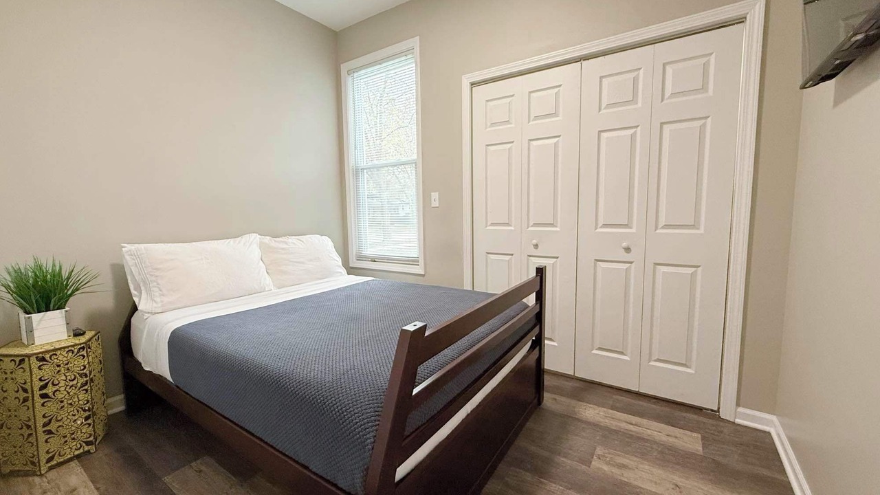 Photo of Bedroom in Brookfield