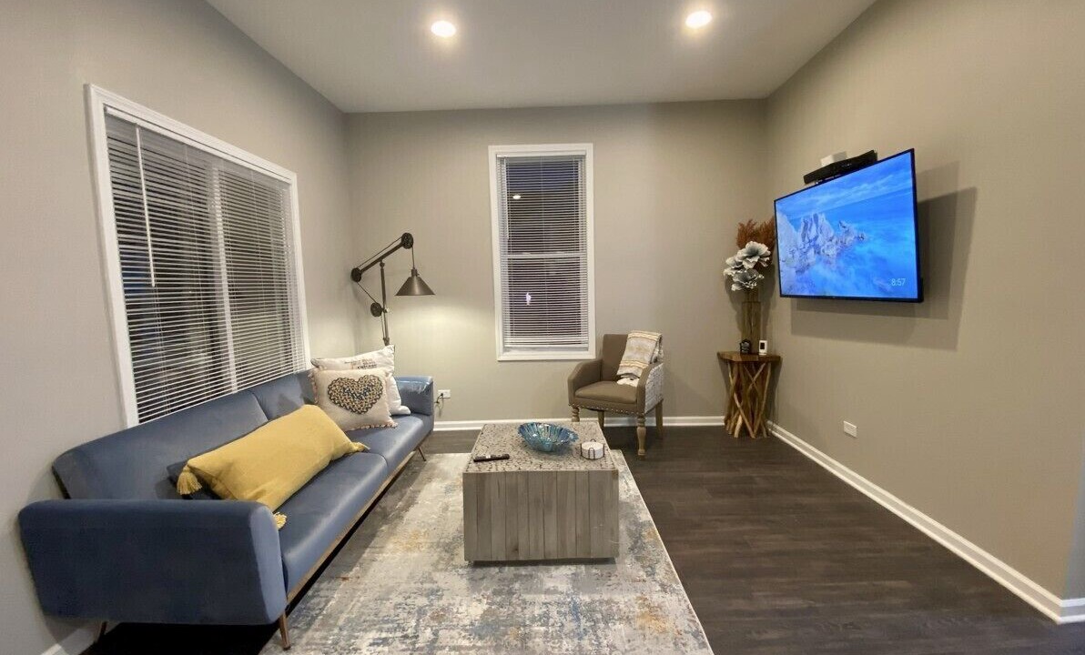 Photo of Livingroom in Brookfield
