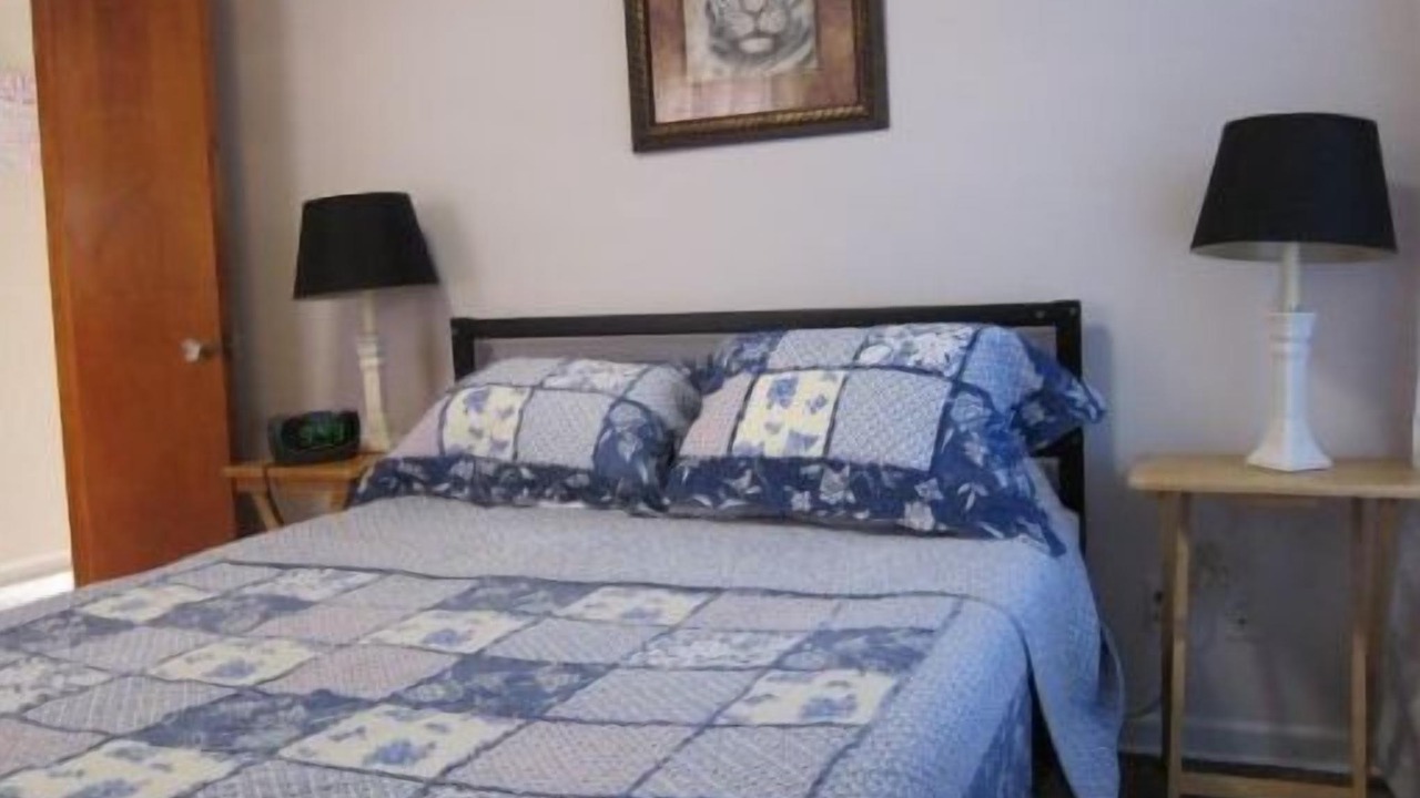 Photo of Bedroom in Toledo
