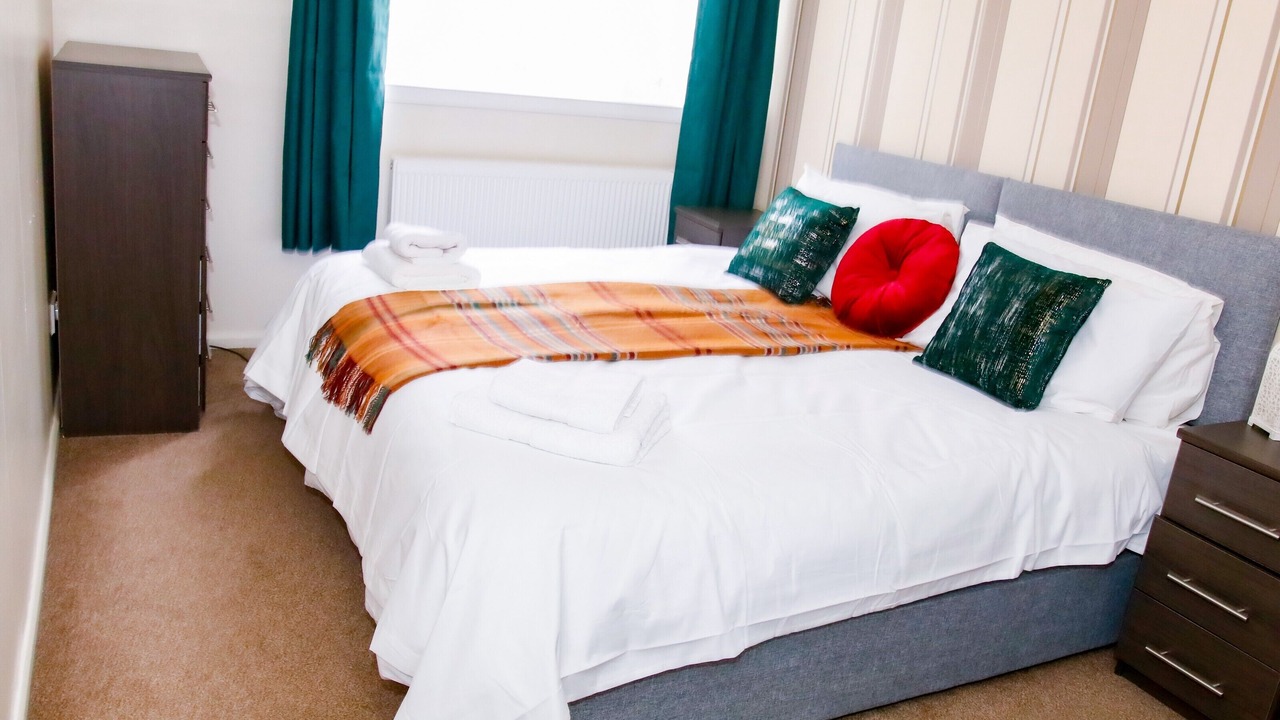 Photo of Bedroom in Cradley