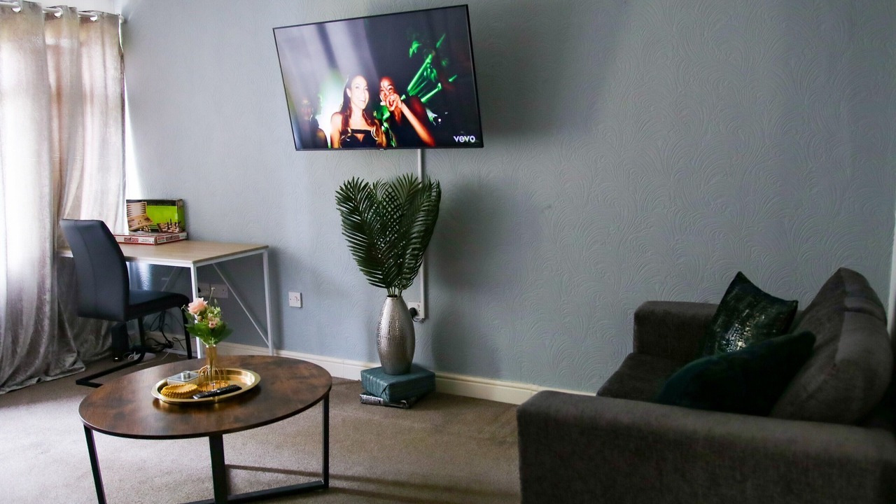 Photo of Livingroom in Cradley