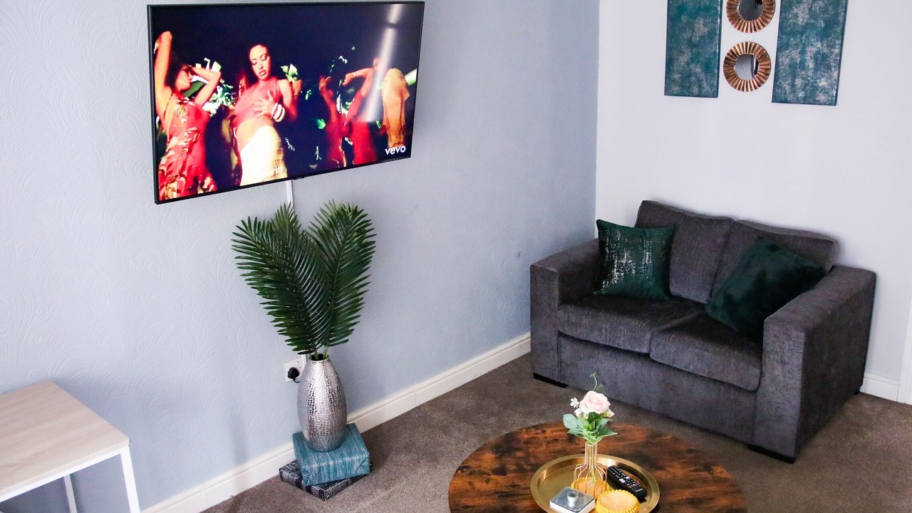 Photo of Livingroom in Cradley