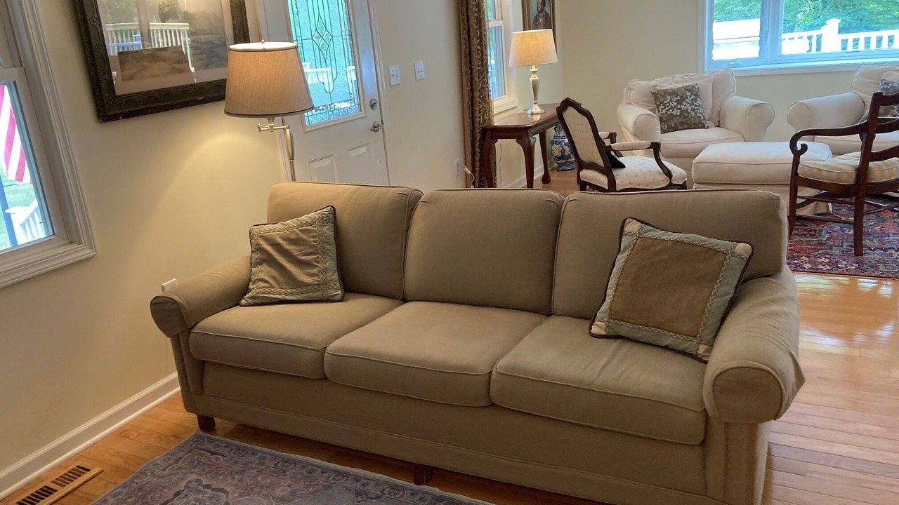 Photo of Livingroom in Union Pier