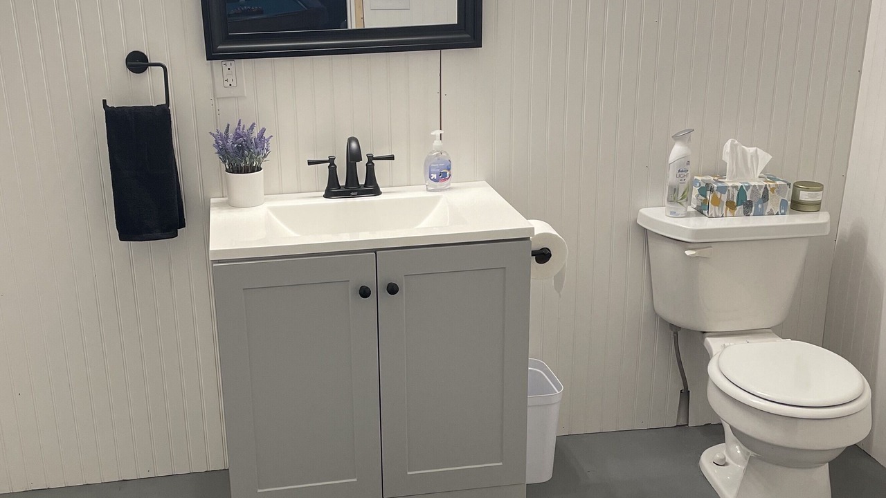 Photo of Bathroom in Baldwin