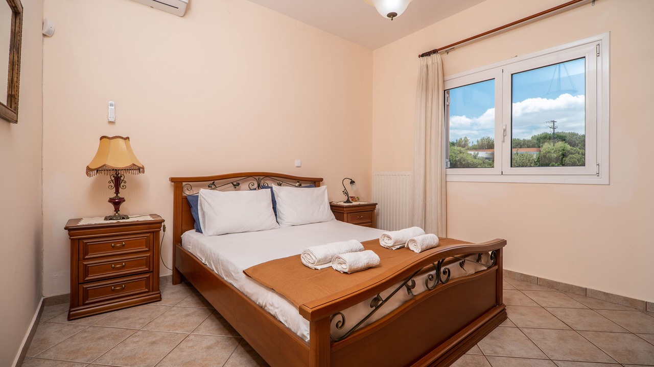Photo of Bedroom in Chania Town