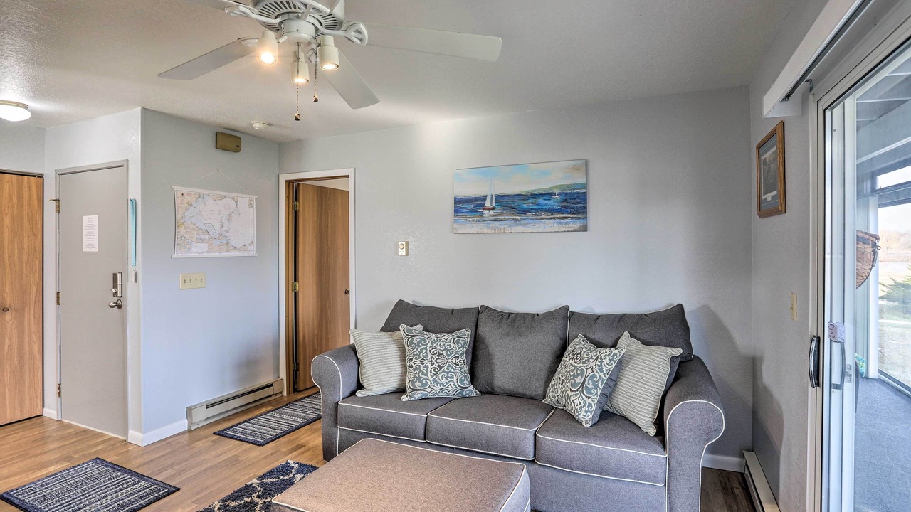 Photo of Bedroom in Oak Harbor