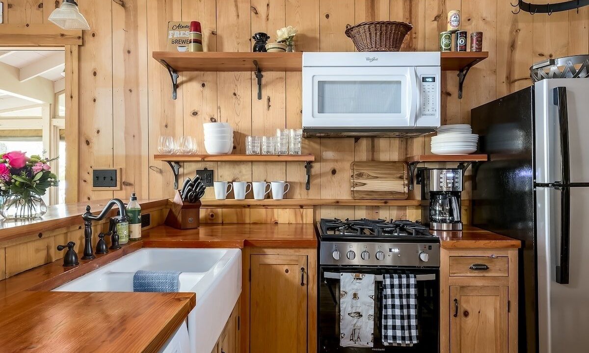 Photo of Kitchen in Saugatuck