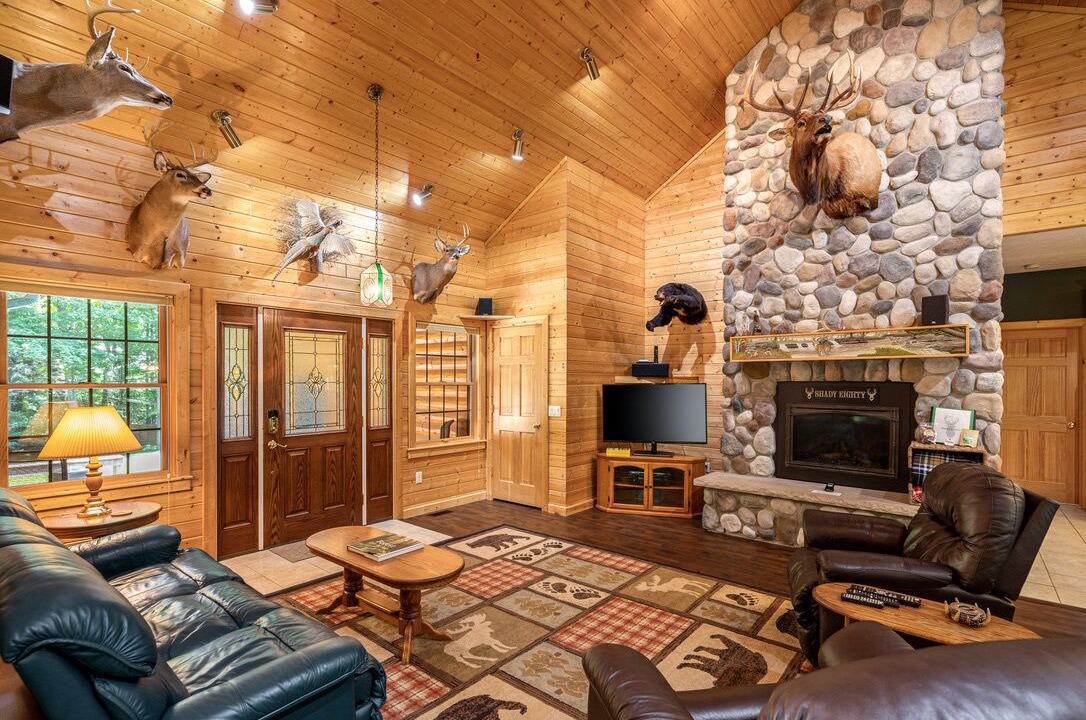 Photo of Livingroom in Maple City