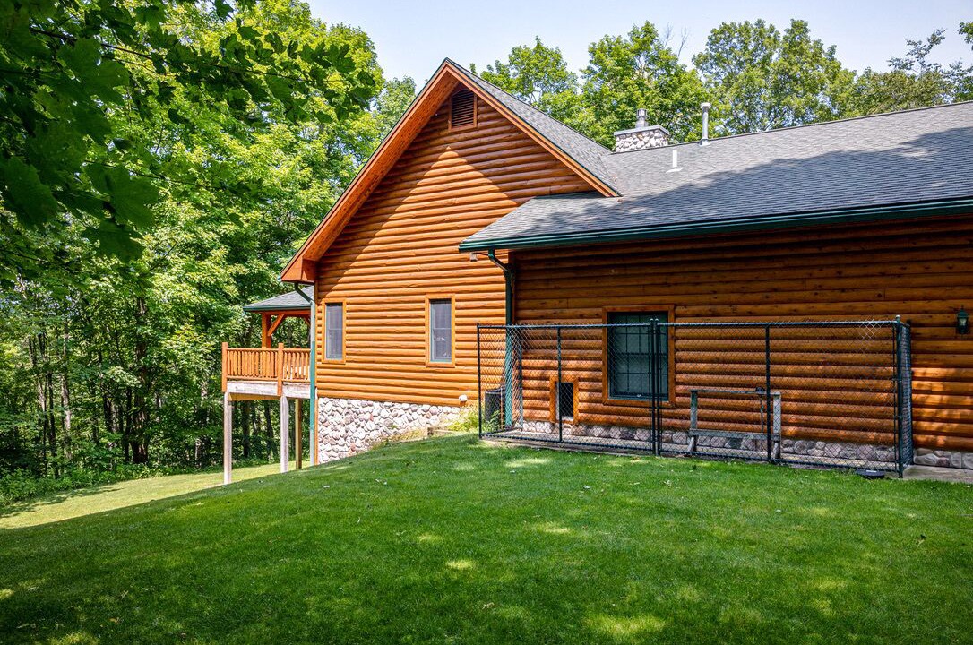 Photo of Outdoor in Maple City