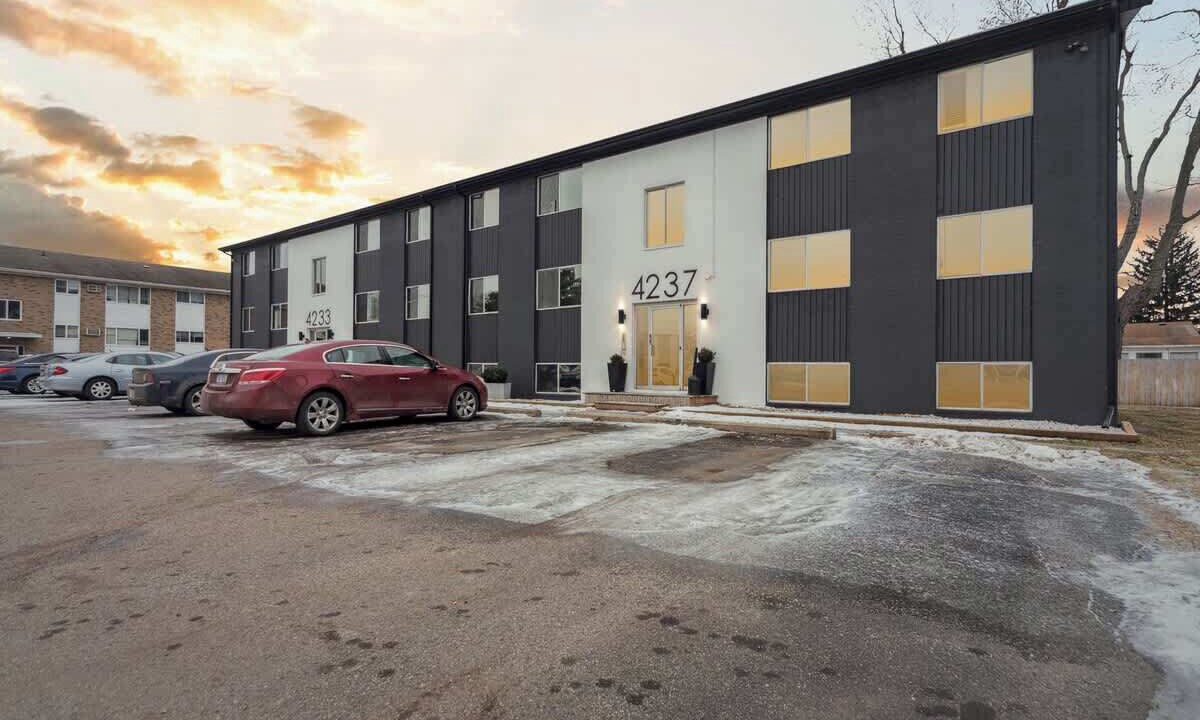 Photo of Outdoor in Lansing