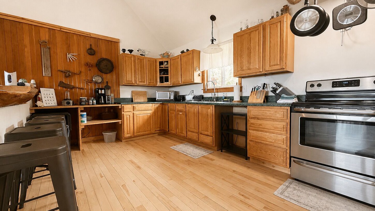 Photo of Kitchen in Drummond Island