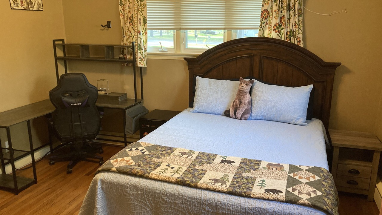 Photo of Bedroom in Kalkaska