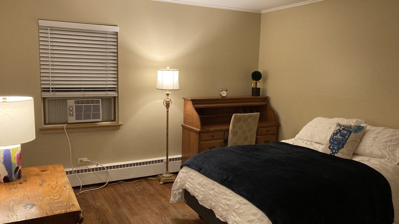 Photo of Bedroom in Hinsdale