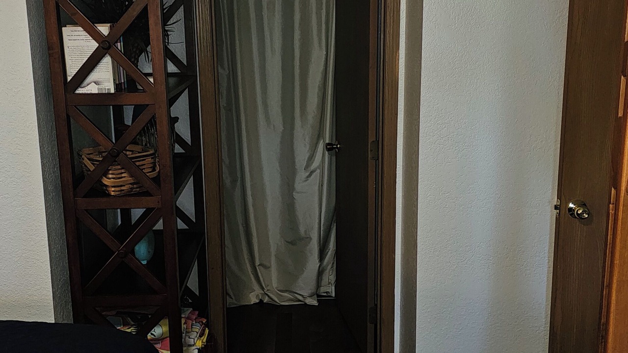 Photo of Bedroom in Oak Harbor