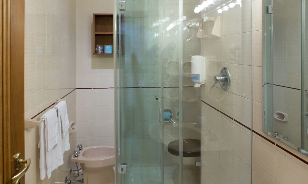 Photo of Bathroom in Doglio