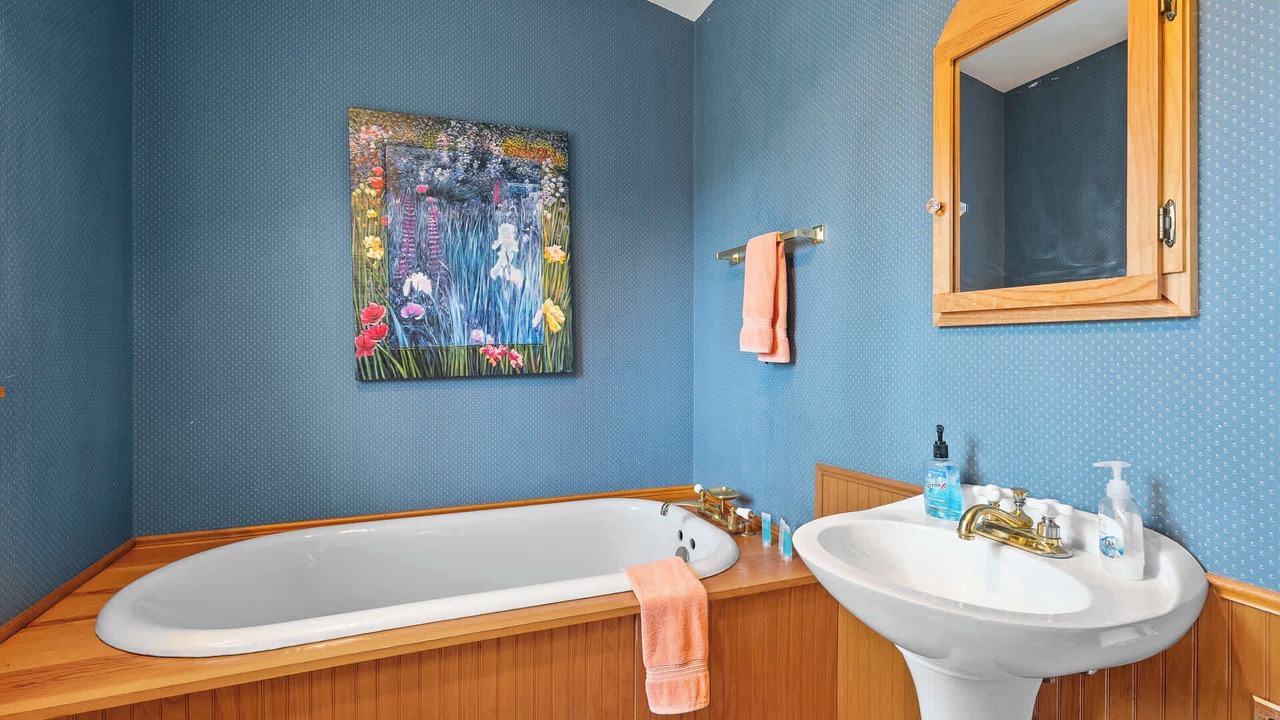 Photo of Bathroom in Ellison Bay