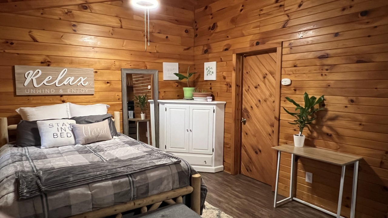 Photo of Bedroom in Stony Ridge