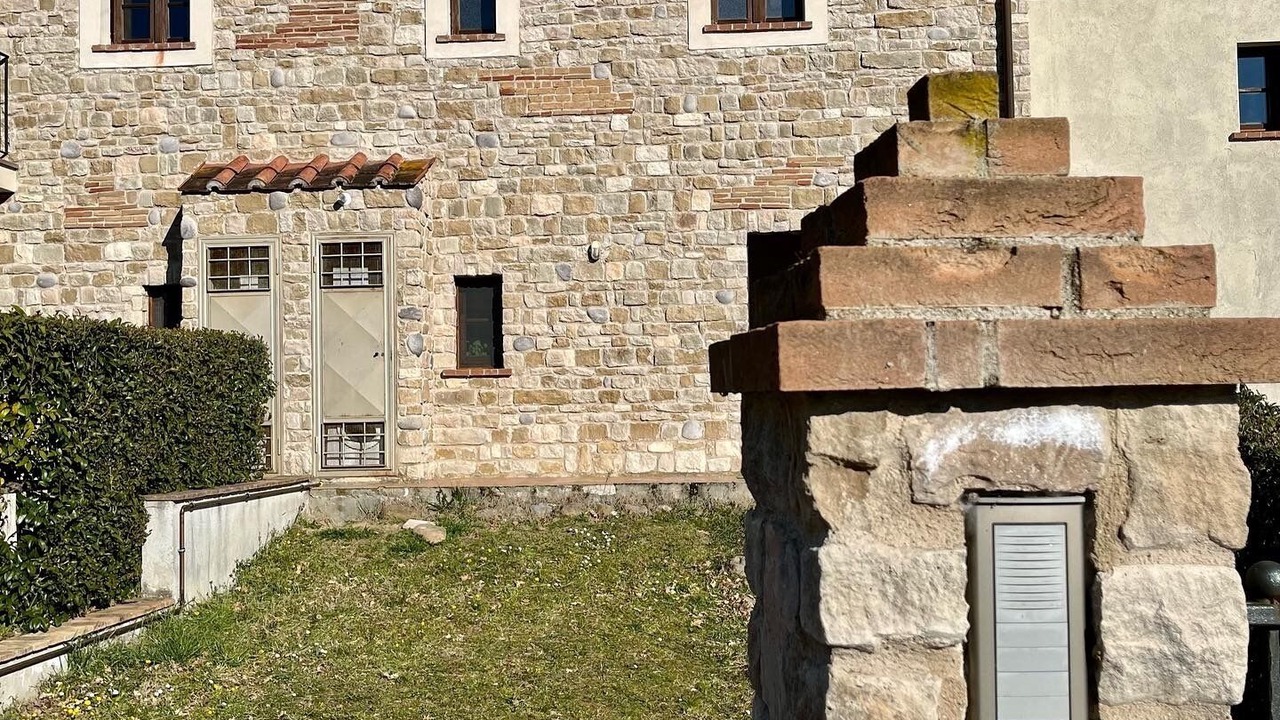 Photo of Others in Ficulle