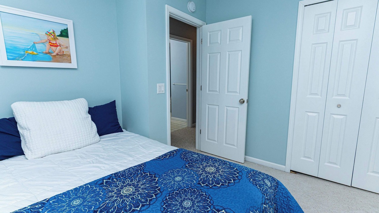 Photo of Bedroom in Fort Gratiot