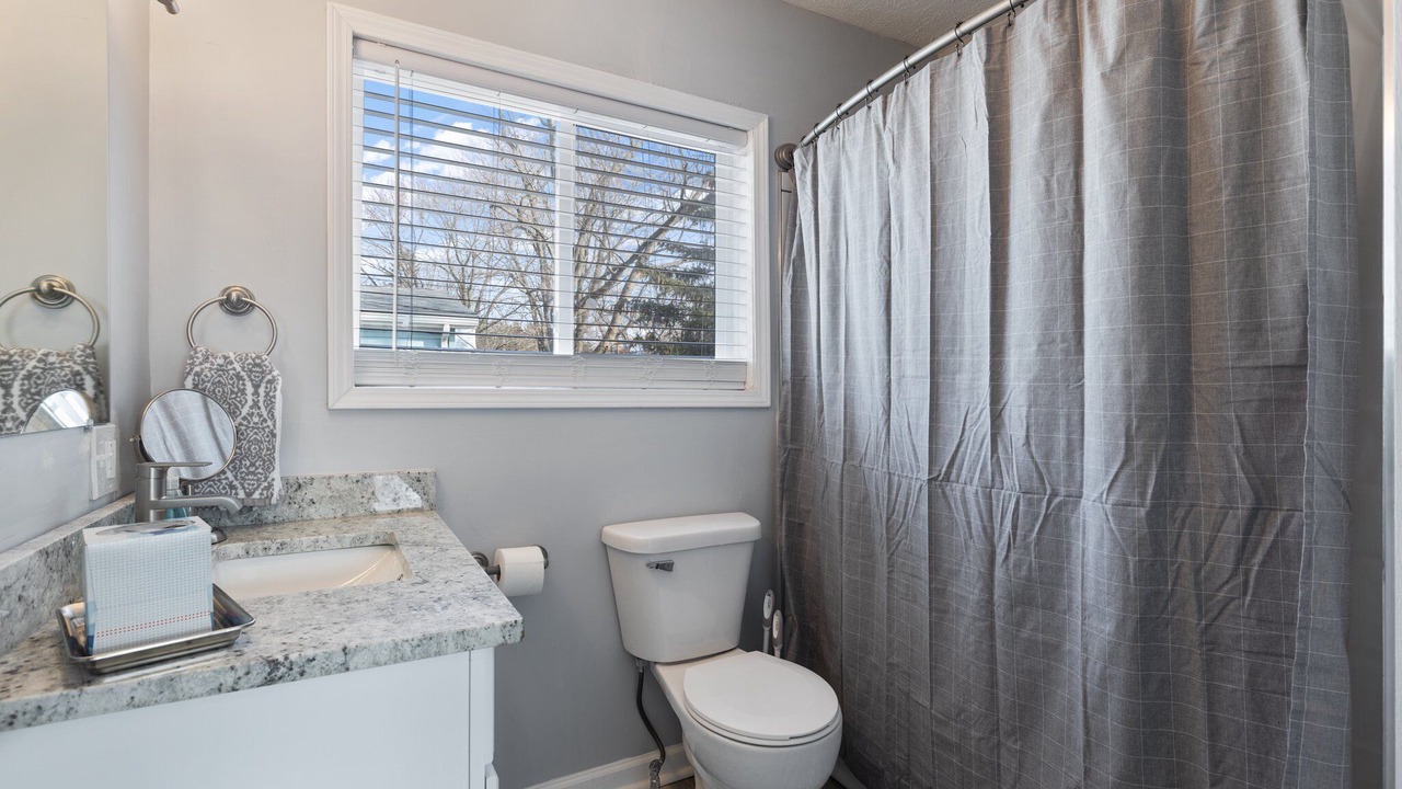 Photo of Bathroom in Lansing