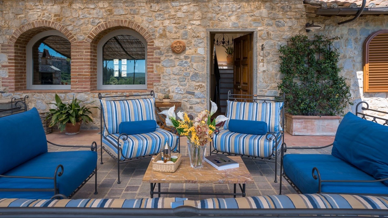 Photo of Patio Balcony in Gaiole in Chianti
