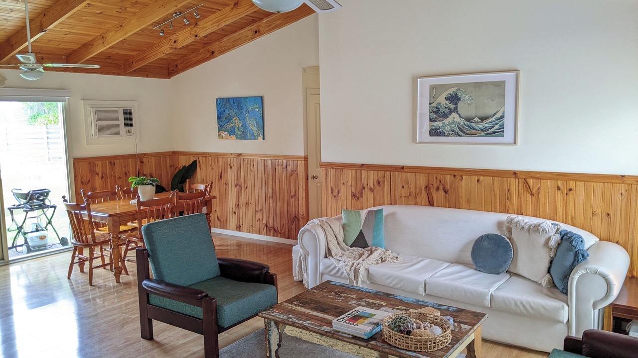 Photo of Livingroom in Venus Bay