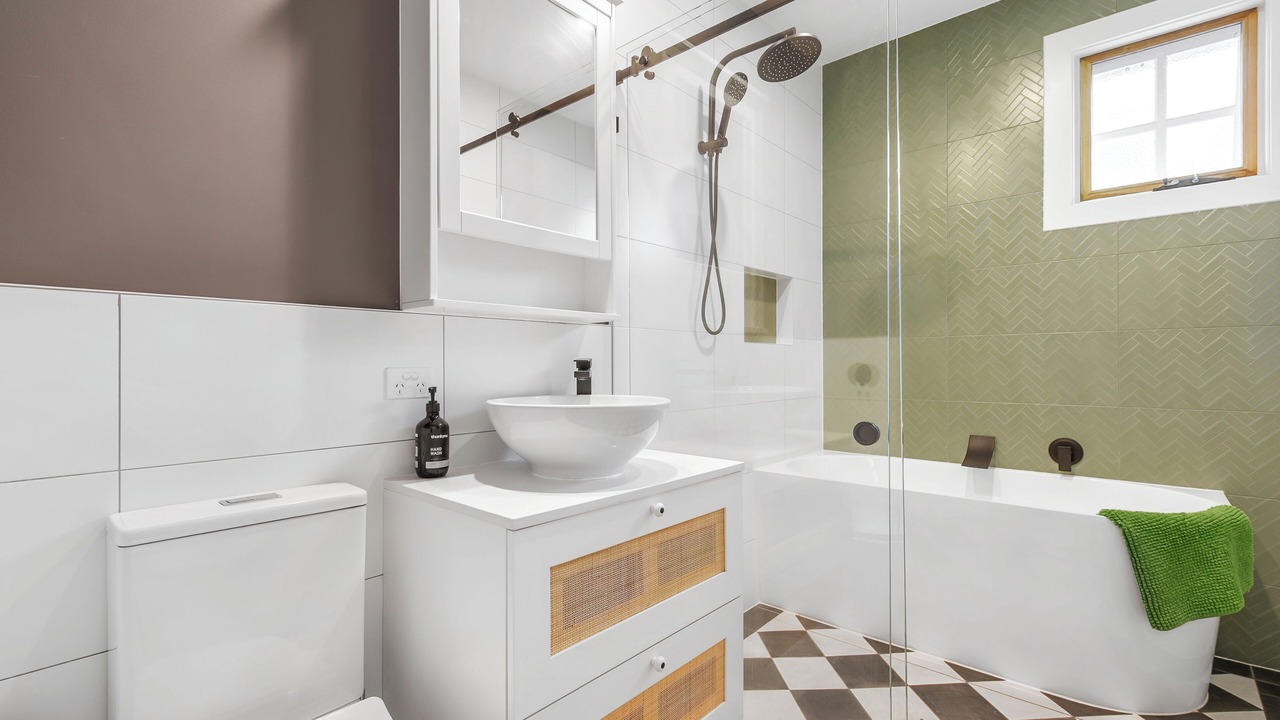 Photo of Bathroom in Capel Sound