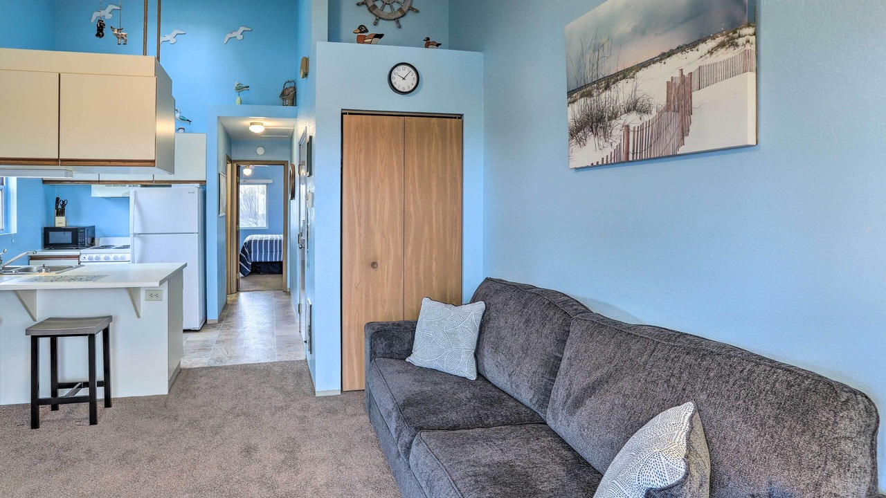 Photo of Bedroom in Oak Harbor