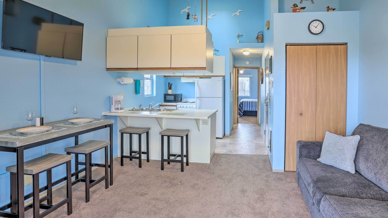 Photo of Bedroom in Oak Harbor