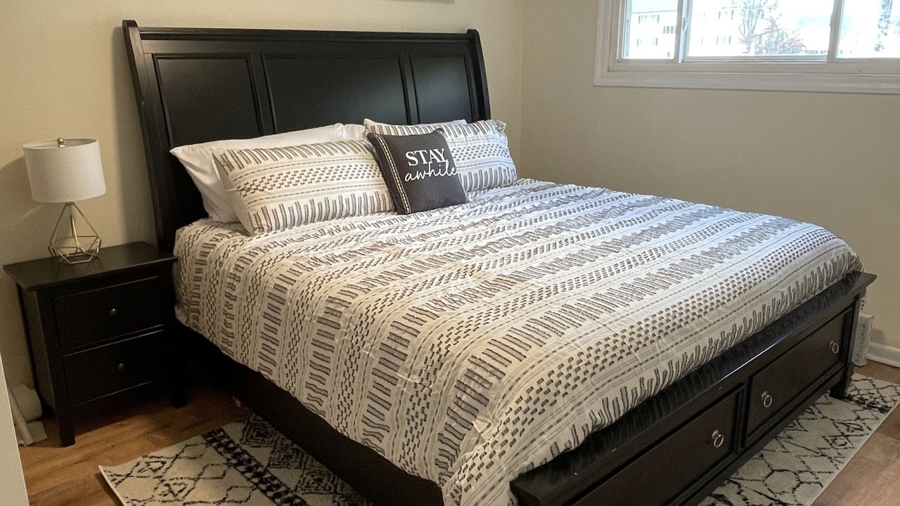 Photo of Bedroom in Bowling Green