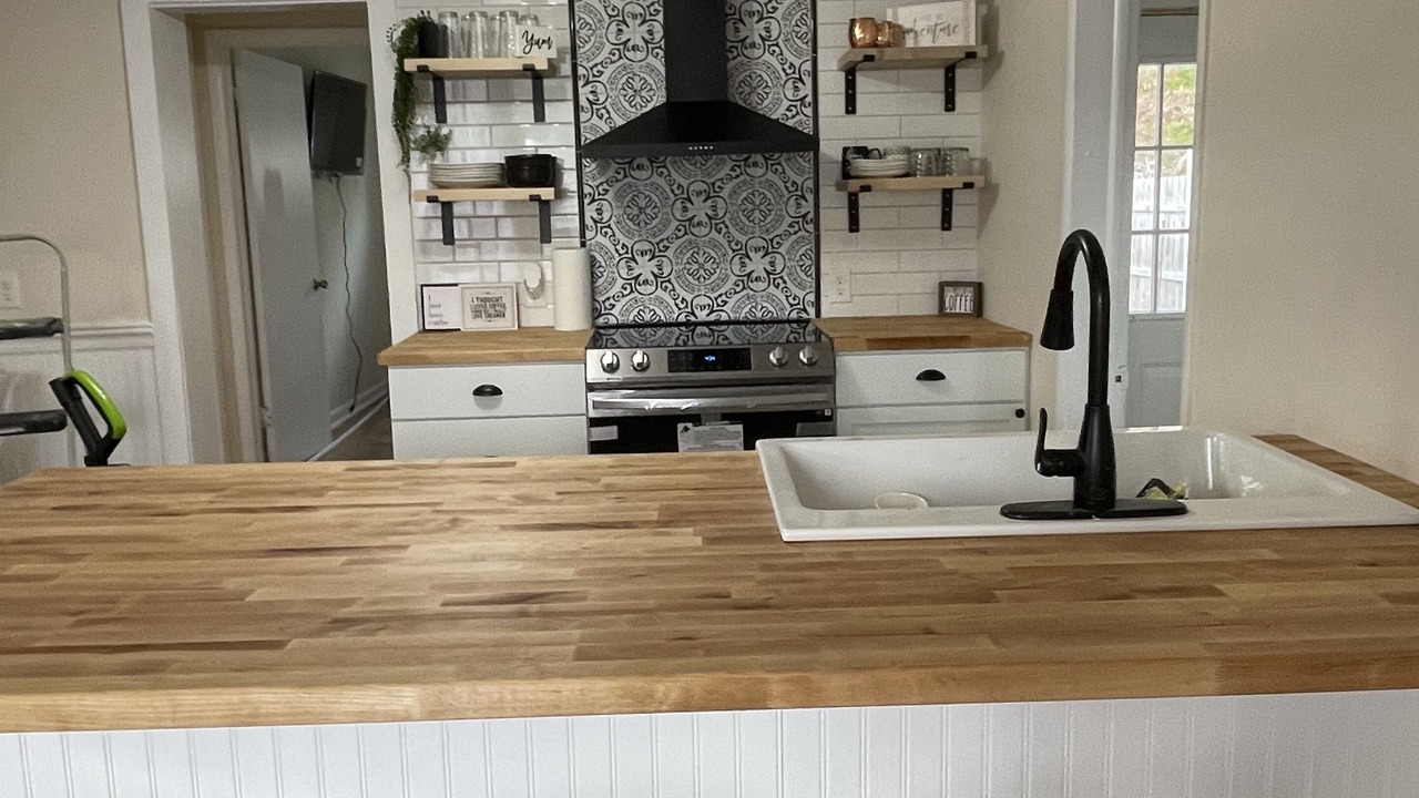 Photo of Kitchen in Bowling Green