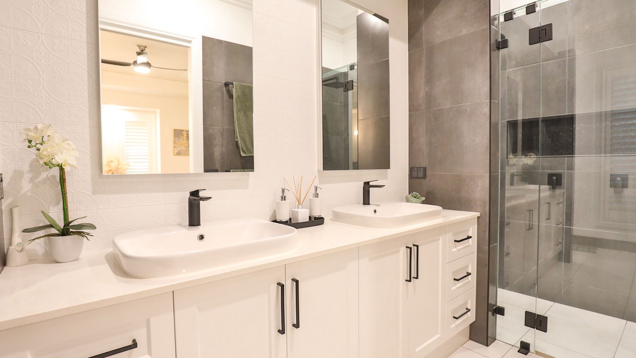 Photo of Bathroom in Mildura