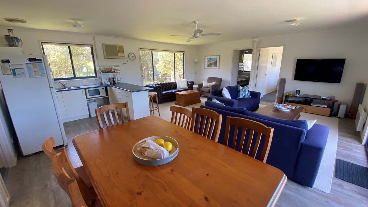 Photo of Livingroom in Venus Bay
