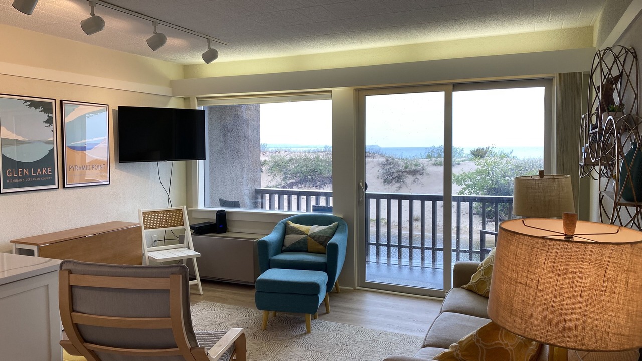 Photo of Bedroom in Glen Arbor