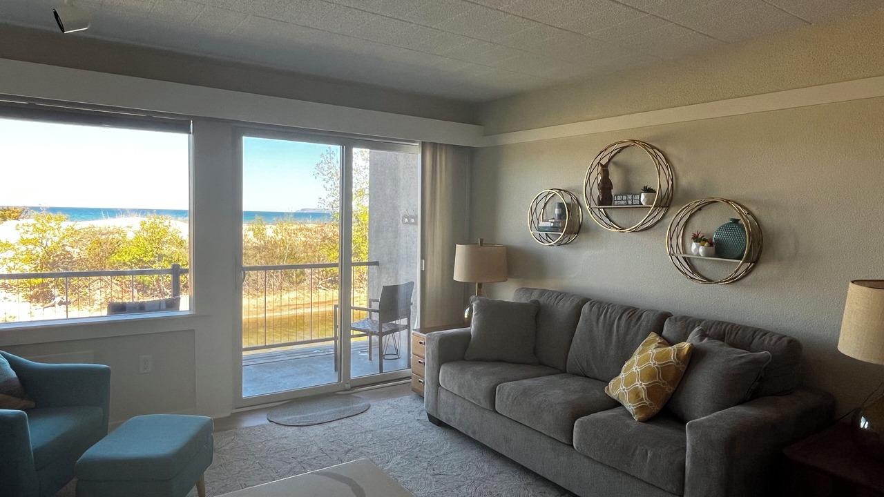 Photo of Bedroom in Glen Arbor