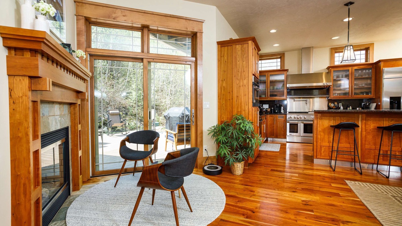 Photo of Livingroom in Fish Creek